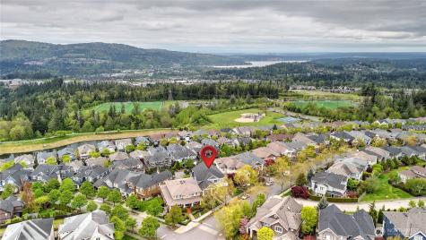 1511 25th Avenue NE Issaquah WA 98029