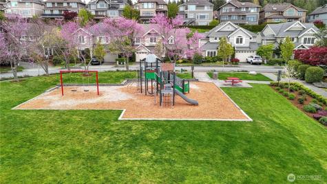 1511 25th Avenue NE Issaquah WA 98029