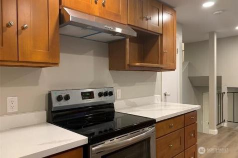 34242 36th Place SW Federal Way WA 98023