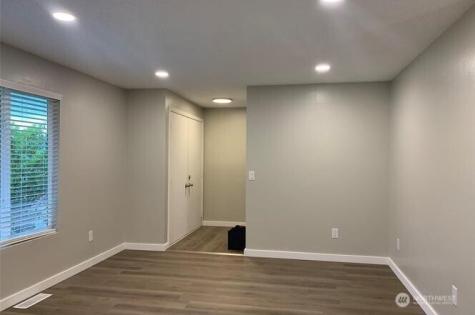34242 36th Place SW Federal Way WA 98023