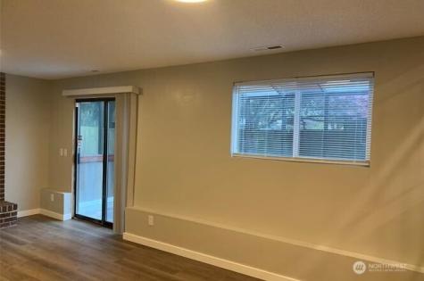 34242 36th Place SW Federal Way WA 98023