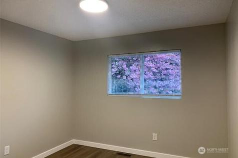 34242 36th Place SW Federal Way WA 98023