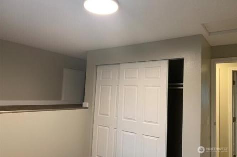 34242 36th Place SW Federal Way WA 98023