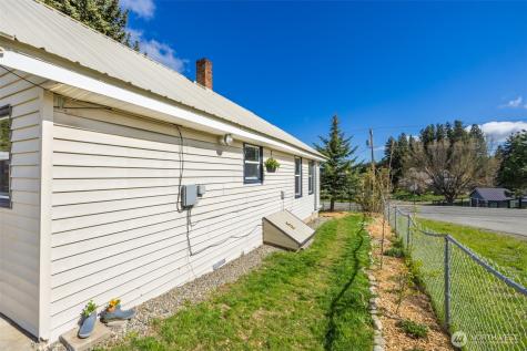 311 W Nevada Avenue Roslyn WA 98941