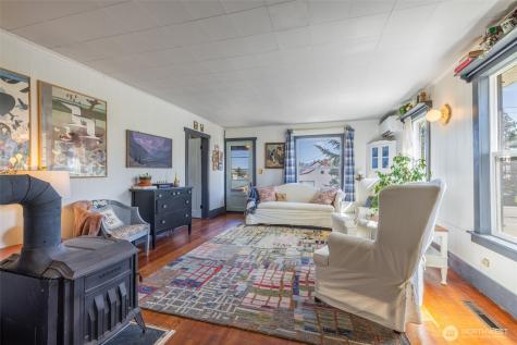 311 W Nevada Avenue Roslyn WA 98941