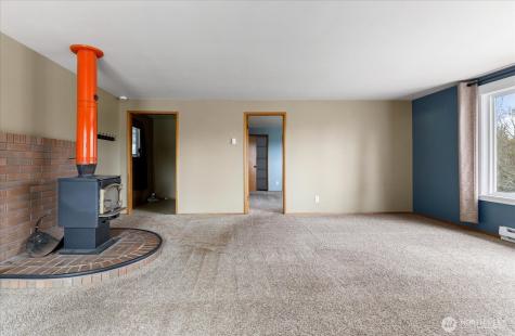 1321 Orchard Loop Oak Harbor WA 98277
