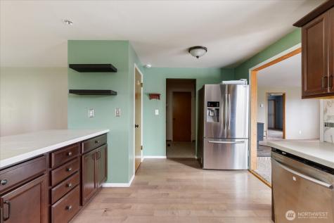1321 Orchard Loop Oak Harbor WA 98277