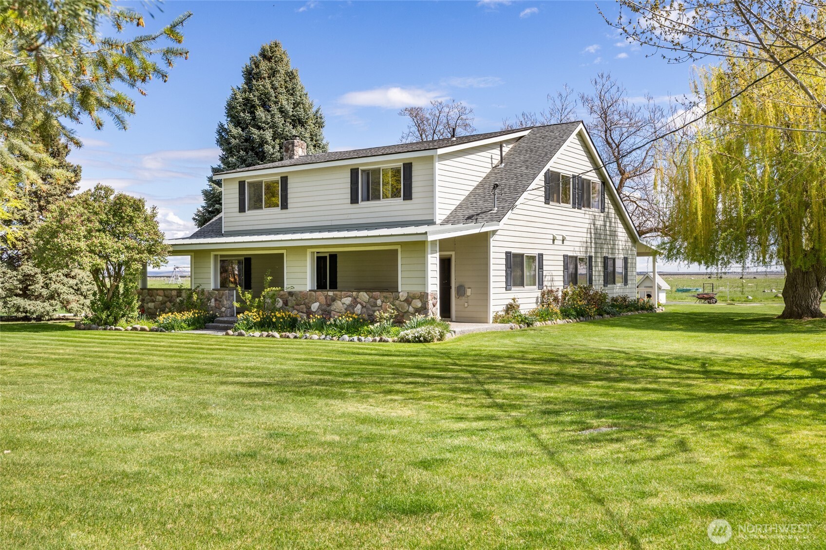 17325 NE B.5 Road Soap Lake WA 98851