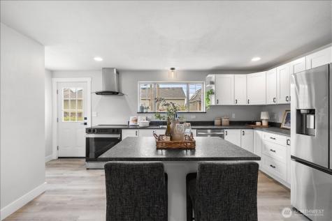 5517 N 47th Street Tacoma WA 98407