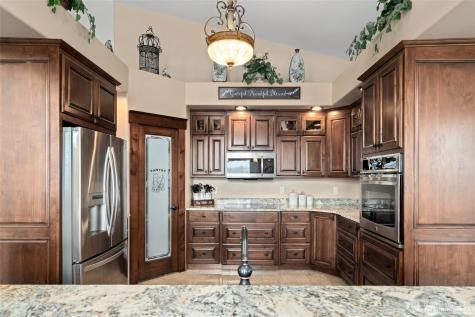 44 Sageland Road East Wenatchee WA 98802