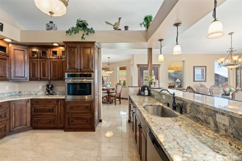 44 Sageland Road East Wenatchee WA 98802