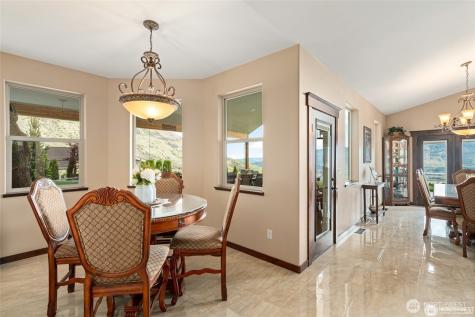 44 Sageland Road East Wenatchee WA 98802