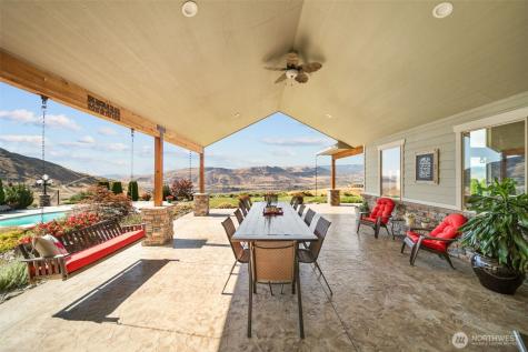44 Sageland Road East Wenatchee WA 98802