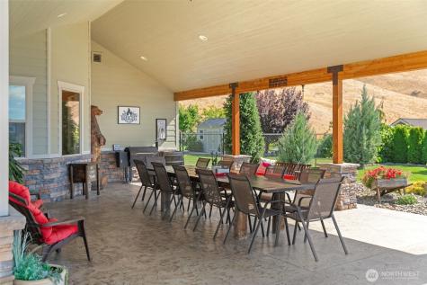 44 Sageland Road East Wenatchee WA 98802