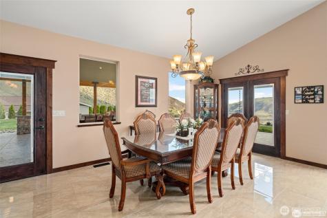 44 Sageland Road East Wenatchee WA 98802