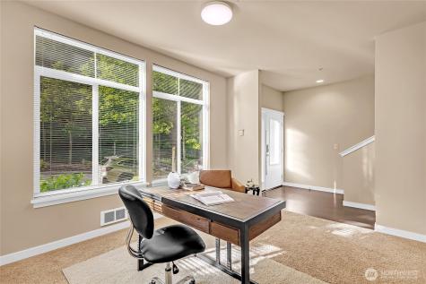 2129 NW Talus Drive Issaquah WA 98027