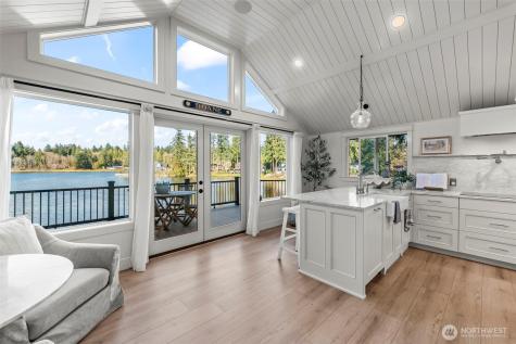 5915 Lagoon Lane NW Gig Harbor WA 98335