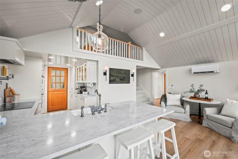 5915 Lagoon Lane NW Gig Harbor WA 98335