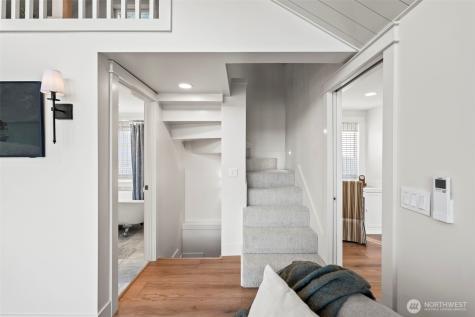 5915 Lagoon Lane NW Gig Harbor WA 98335