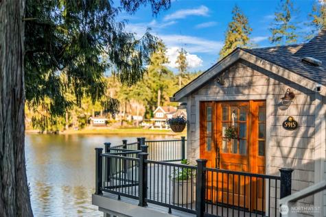 5915 Lagoon Lane NW Gig Harbor WA 98335