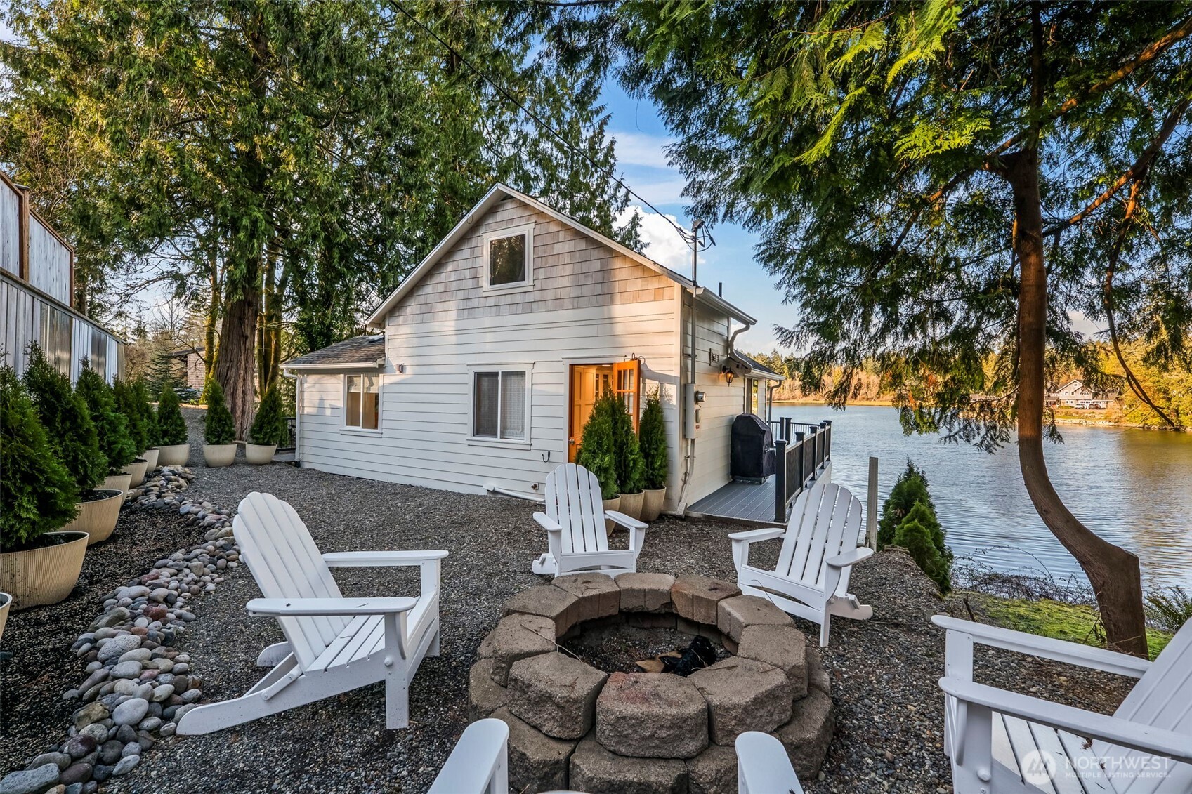 5915 Lagoon Lane NW Gig Harbor WA 98335