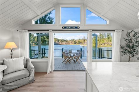 5915 Lagoon Lane NW Gig Harbor WA 98335