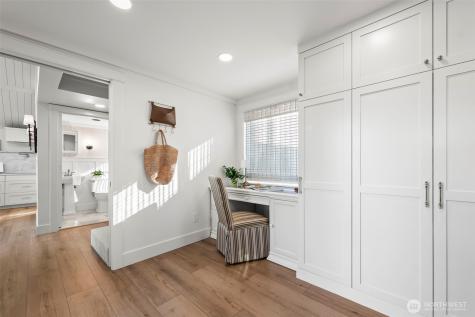 5915 Lagoon Lane NW Gig Harbor WA 98335