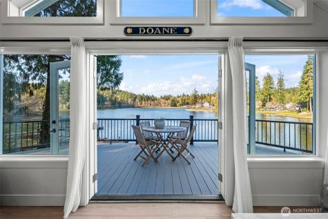 5915 Lagoon Lane NW Gig Harbor WA 98335