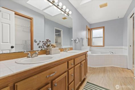 2713 181st Place SE Bothell WA 98012