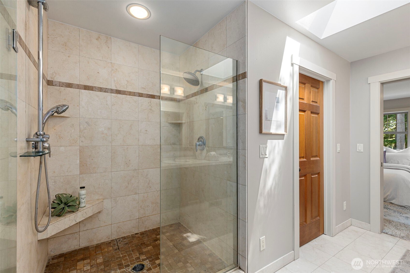 4810 Rose Avenue NE Bainbridge Island WA 98110