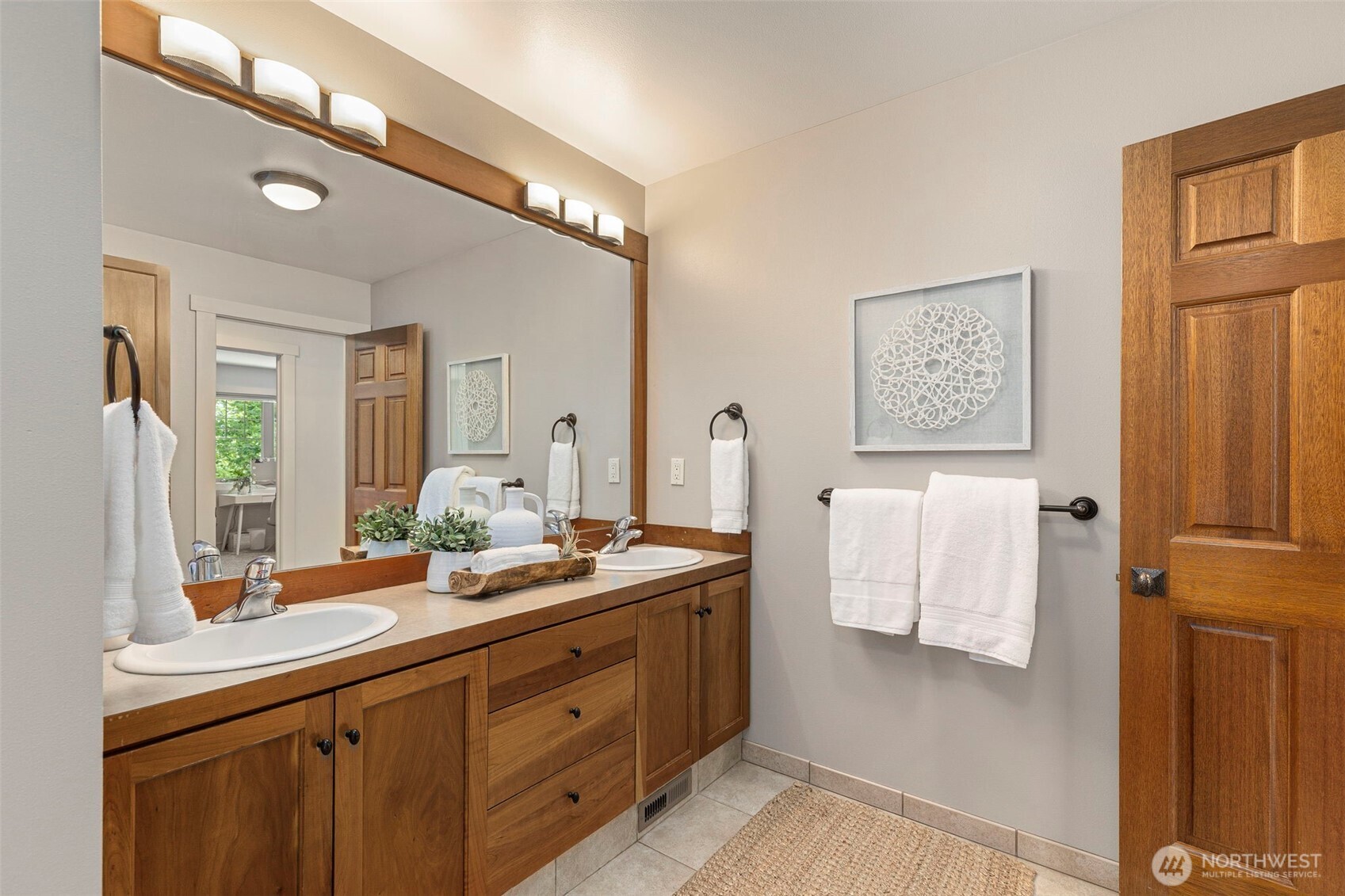 4810 Rose Avenue NE Bainbridge Island WA 98110