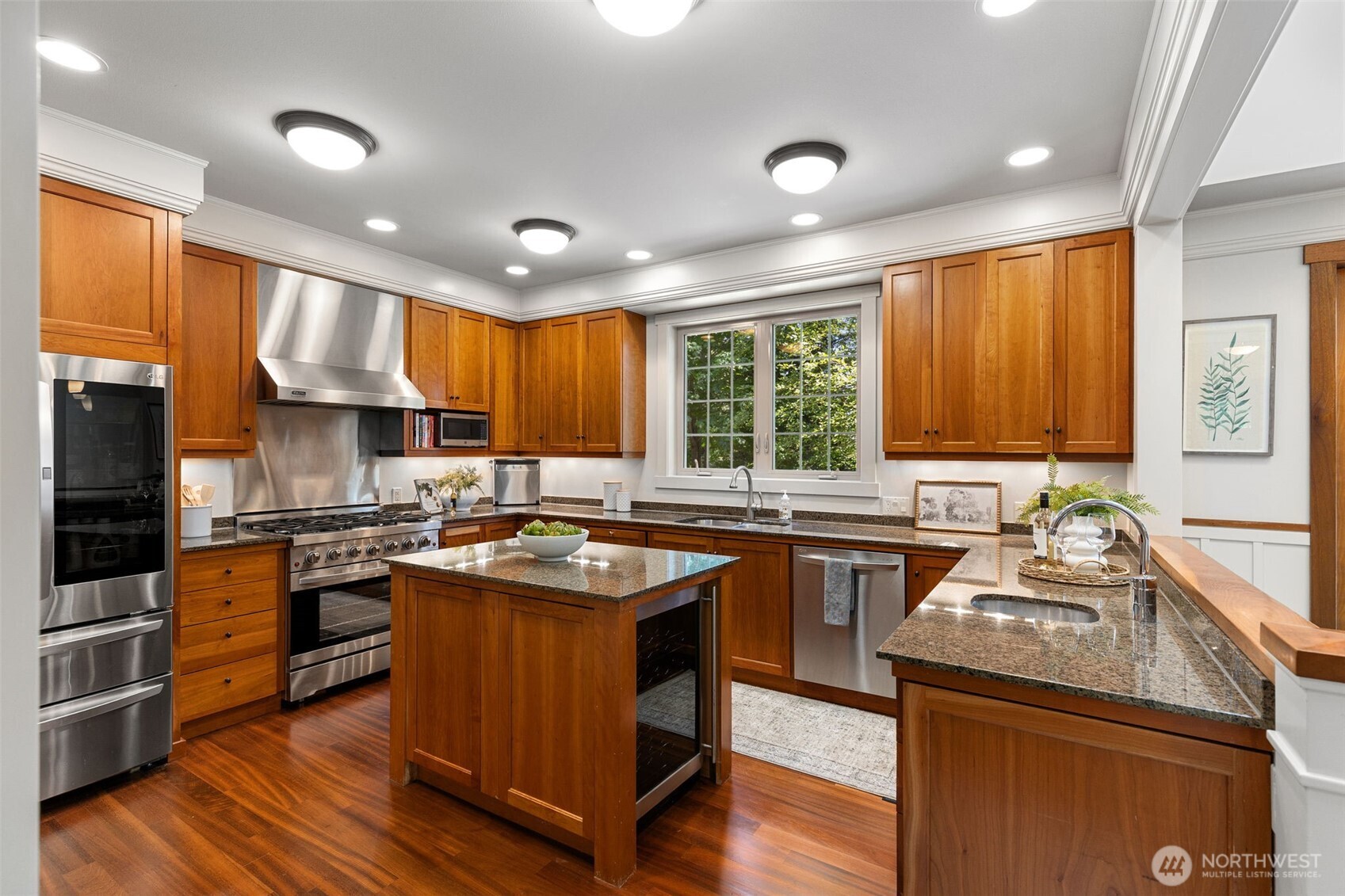 4810 Rose Avenue NE Bainbridge Island WA 98110