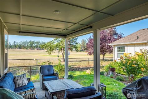 1453 SW Xavier Oak Harbor WA 98277