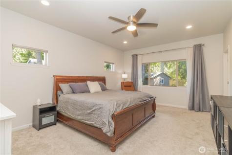 11215 SE 284th Street Auburn WA 98092