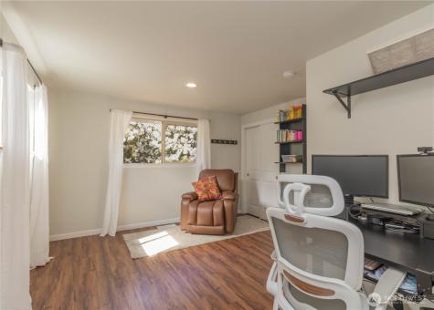 11215 SE 284th Street Auburn WA 98092