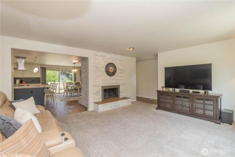 11215 SE 284th Street Auburn WA 98092