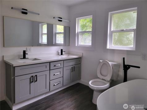 13721 409th Avenue SE North Bend WA 98045