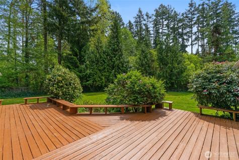 7602 182nd Street E Puyallup WA 98375