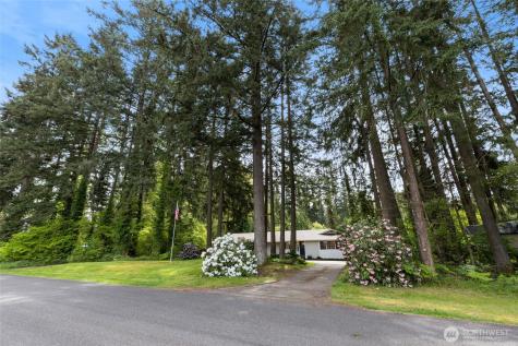 7602 182nd Street E Puyallup WA 98375