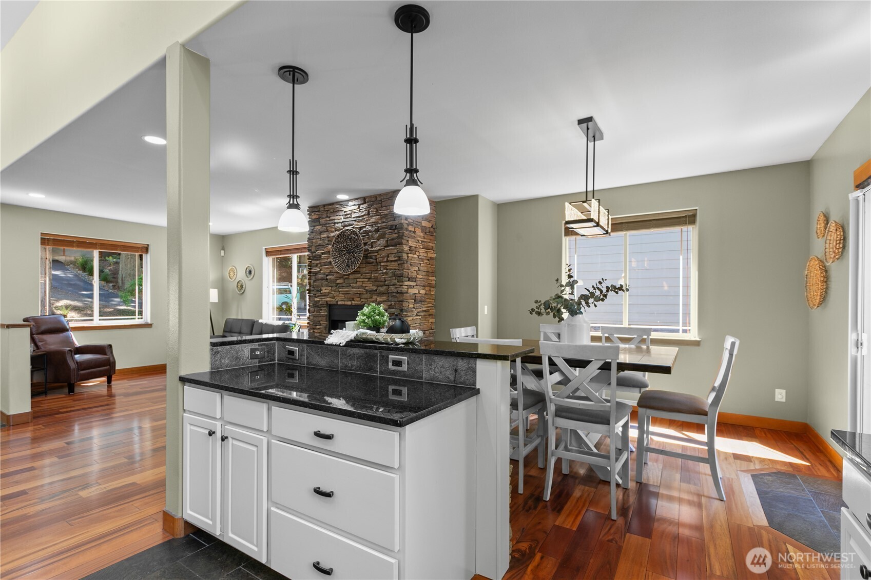 16 Sunflower Circle Bellingham WA 98229