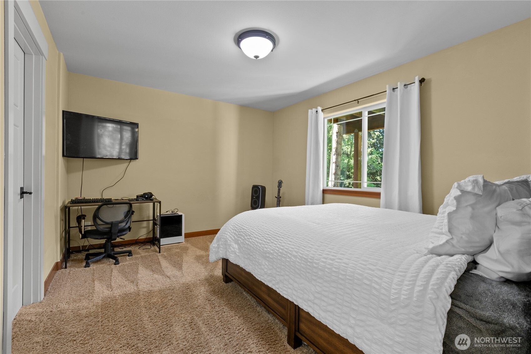 16 Sunflower Circle Bellingham WA 98229