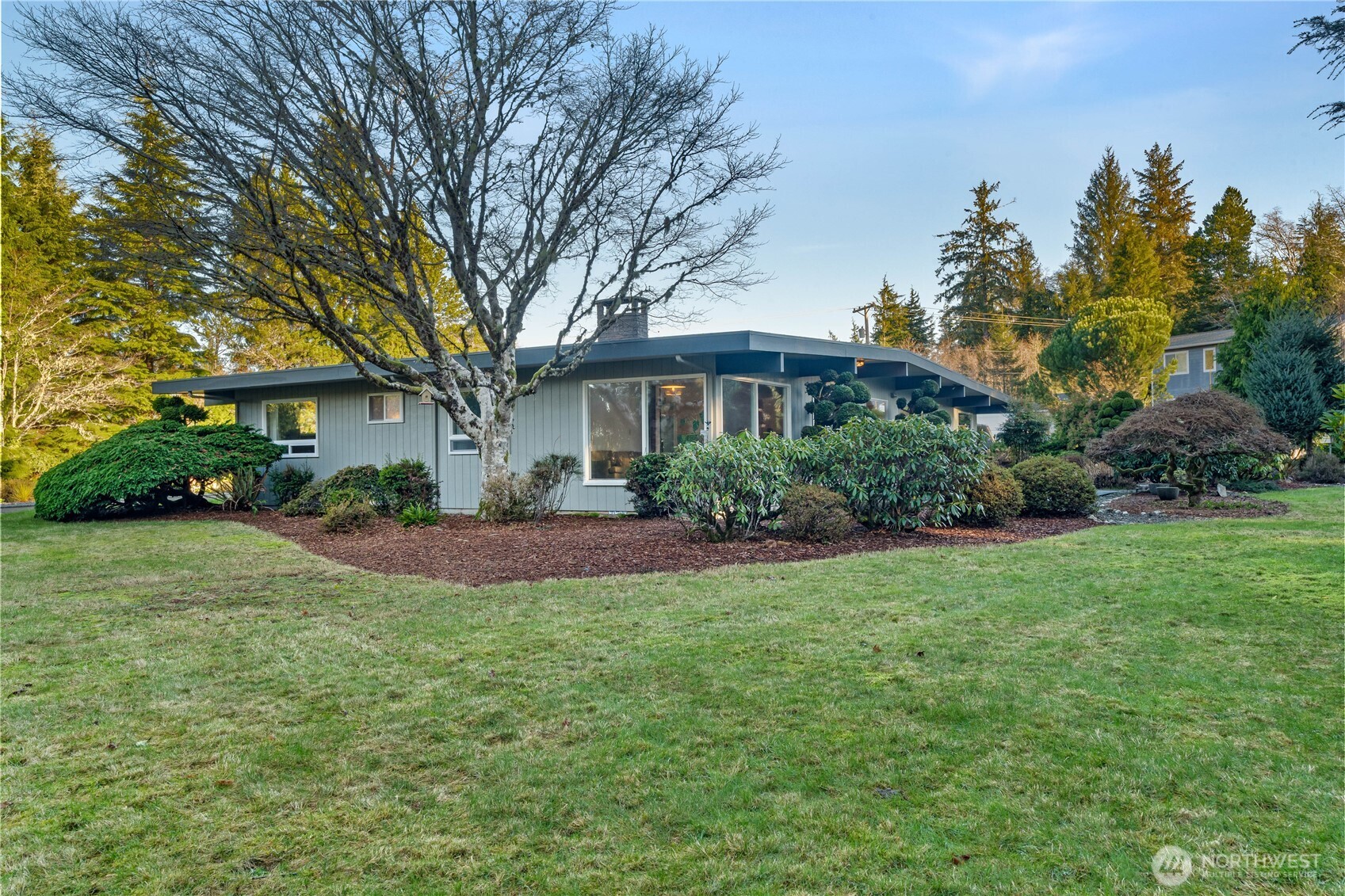 255 Summit Avenue Hoquiam WA 98550