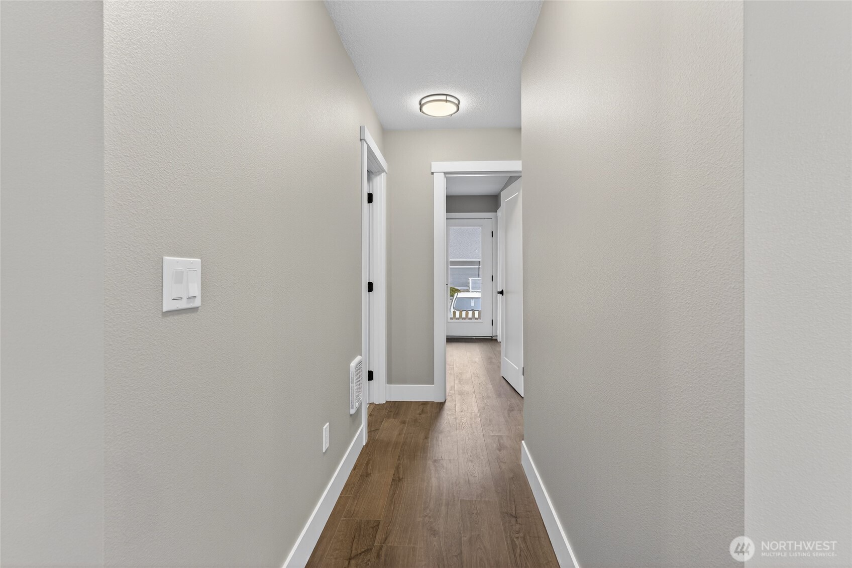 111 7th Street SW Long Beach WA 98631