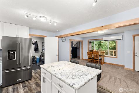 2434 Salzer Valley Road Centralia WA 98531