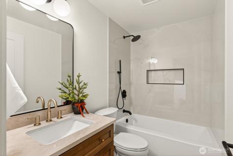 14116 60th Avenue SE Everett WA 98208