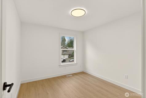 14116 60th Avenue SE Everett WA 98208