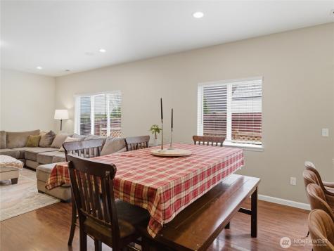 15409 79th Avenue E Puyallup WA 98375