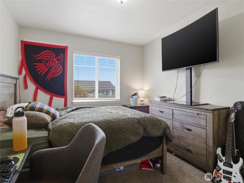 15409 79th Avenue E Puyallup WA 98375