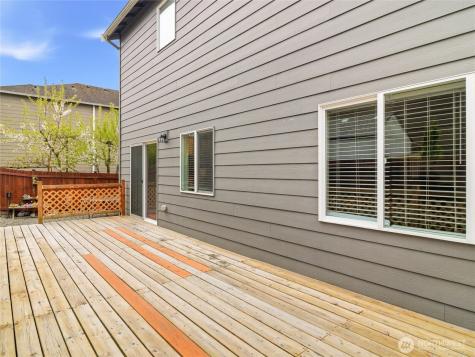 15409 79th Avenue E Puyallup WA 98375