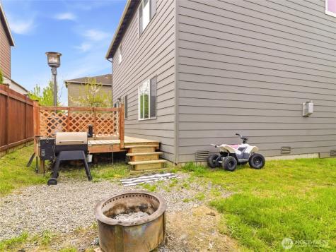 15409 79th Avenue E Puyallup WA 98375